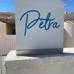 Petra, Mis Casitas * Denia